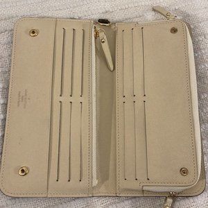 Louis Vuitton Monogram Zippy Wallet